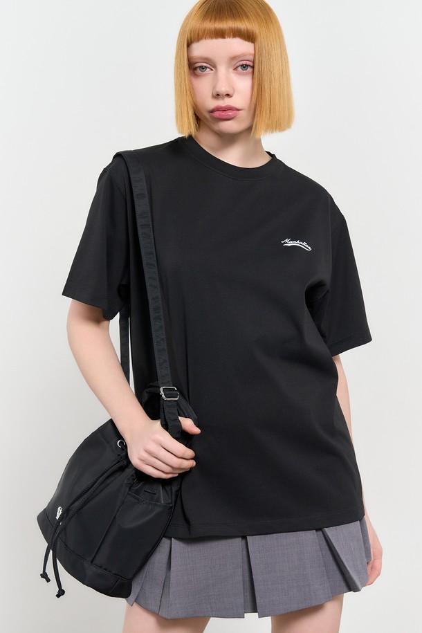 GENERAL IDEA - 반팔티셔츠 - [24SS] UNISEX 맨하탄 반팔 티셔츠 [BLACK] / SBD2U01013