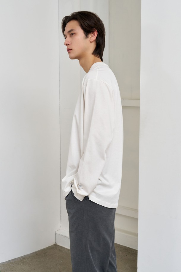 GENERAL IDEA - 긴팔티셔츠 - [25SS] UNISEX 쿨링 롱 슬리브 티 [WHITE] / SBE1U01004