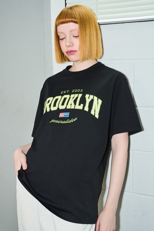 [24SS] UNISEX 브루클린 반팔 티셔츠 [BLACK] / SBD2U01015