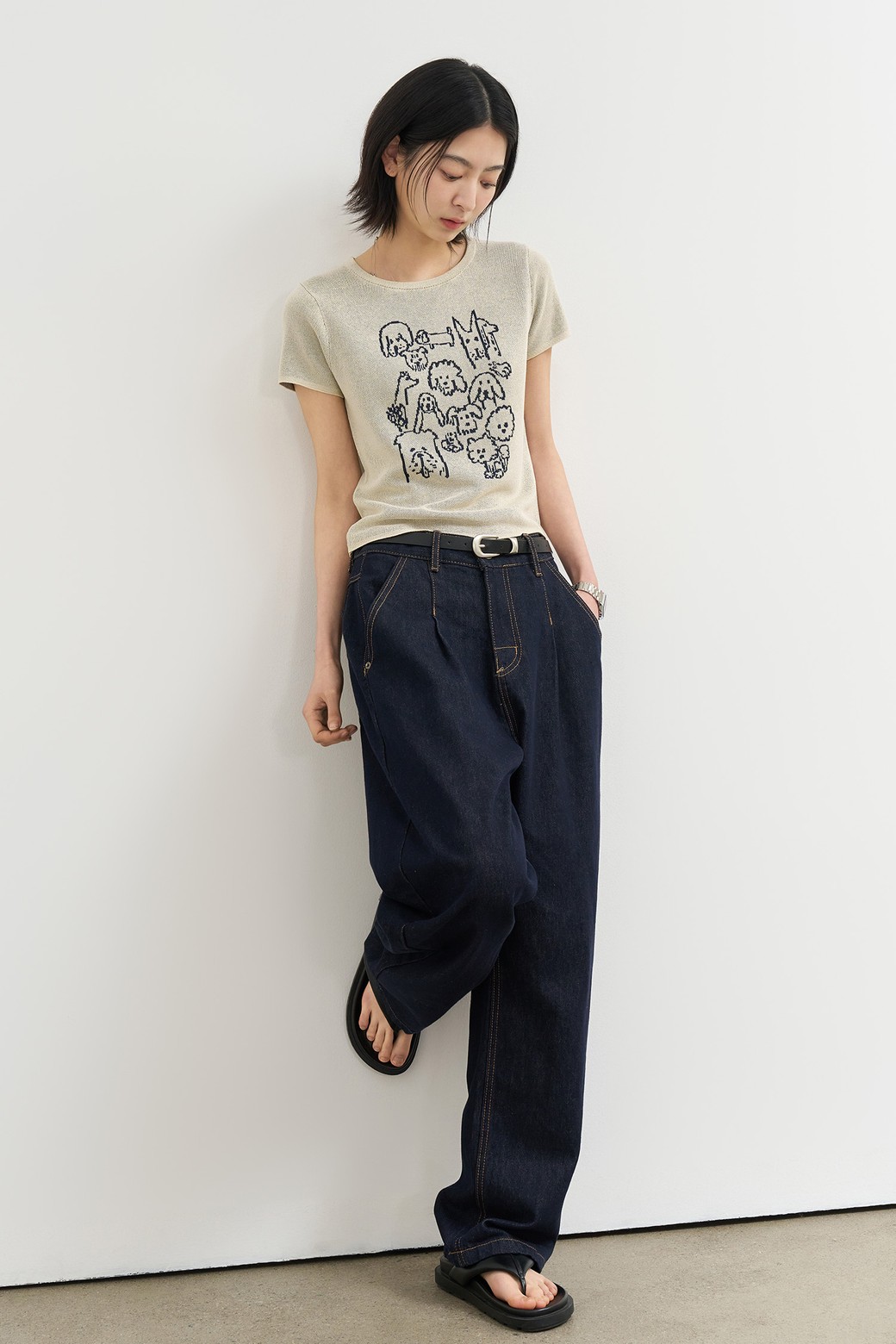 GENERAL IDEA - 스웨터 - [25SS] WOMAN 퍼피 프렌즈 자카드 하프 니트 [BEIGE] / WBE2L05539