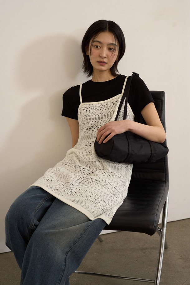GENERAL IDEA - 민소매 원피스 - [25SS] WOMAN 크로셰 롱 레이어드 니트 탑 [WHITE] / WBE2L05529