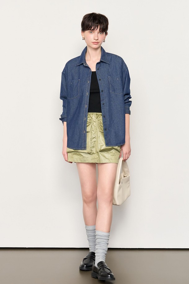 GENERAL IDEA - 셔츠 - [25SS] WOMAN 데님 워싱 루즈핏 셔츠 [NAVY] / WBE1L03505