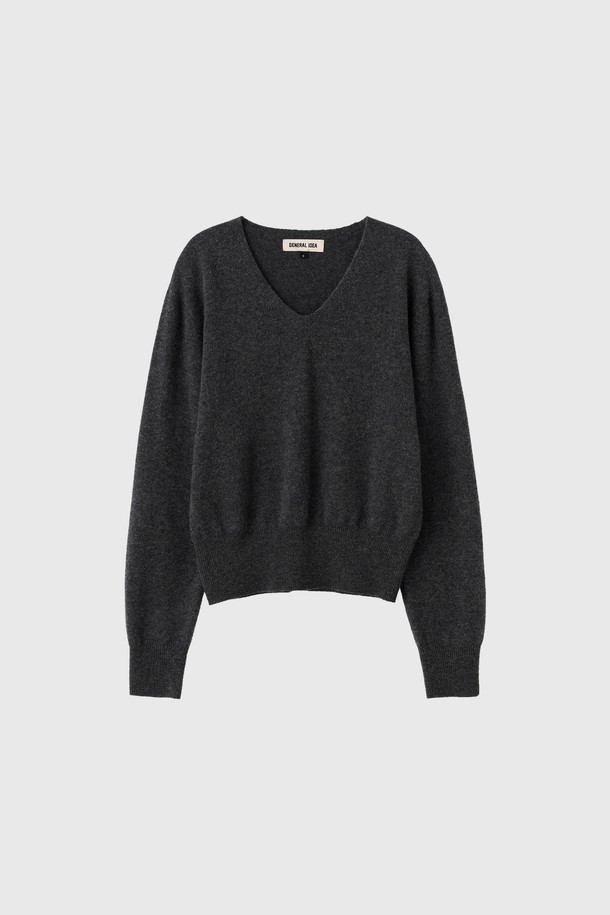 **[25FW] WOMAN 홀가먼트 울 브이넥 니트 풀오버 [4COL] / WBE4L05546**

부드러운 울 소재로 제작되어 포근한 착용감을 선사하는 여성 홀가먼트 브이넥 니트 풀오버입니다. 가을과 겨울 시즌에 적합하며, 베이직하고 미니멀한 스타일을 연출합니다. 레귤러 핏과 긴소매 디자인으로 편안하게 착용 가능하며, 아이보리, 버건디, 차콜, 블랙 4가지 다채로운 컬러 옵션을 제공합니다. 홀가먼트 기법으로 제작되어 깔끔한 핏과 고급스러운 분위기를 더하며, 다양한 룩에 활용하기 좋은 데일리 아이템입니다.
