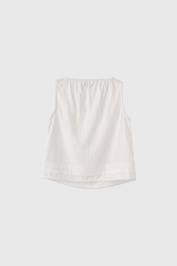 GENERAL IDEA - 블라우스 - [25SS] WOMAN 레이스 리본 슬리브리스 블라우스 [WHITE] / WBE2L03515