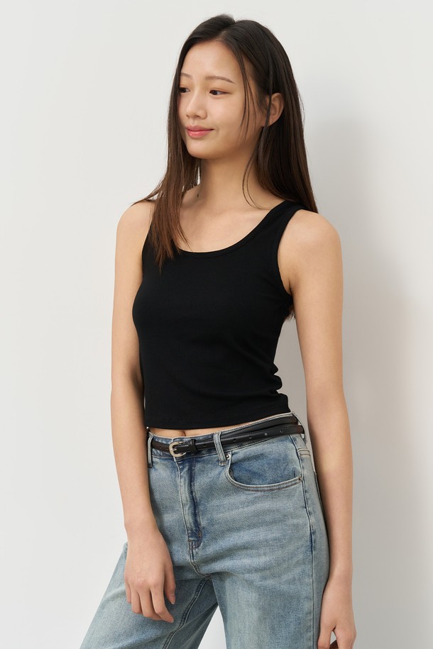 GENERAL IDEA - 민소매티셔츠 - [25SS] WOMAN 솔리드 U넥 슬리브리스 [BLACK] / WBE2L01517
