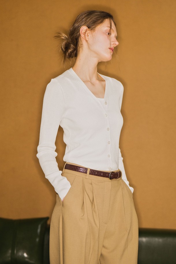 GENERAL IDEA - 가디건 - [25SS] WOMAN 텐셀 리브드 브이넥 가디건 [WHITE] / WBE1L04524