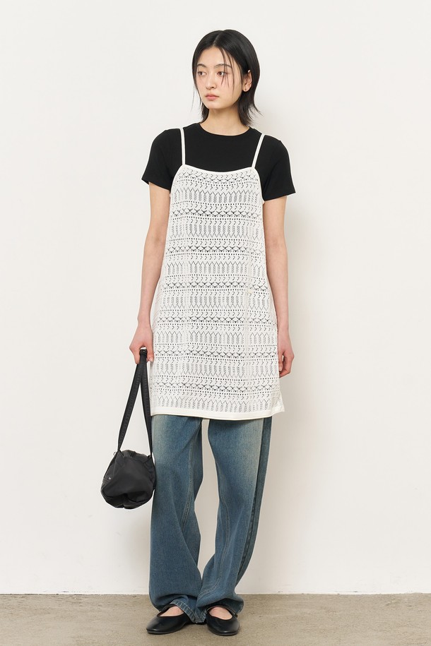 GENERAL IDEA - 민소매 원피스 - [25SS] WOMAN 크로셰 롱 레이어드 니트 탑 [WHITE] / WBE2L05529