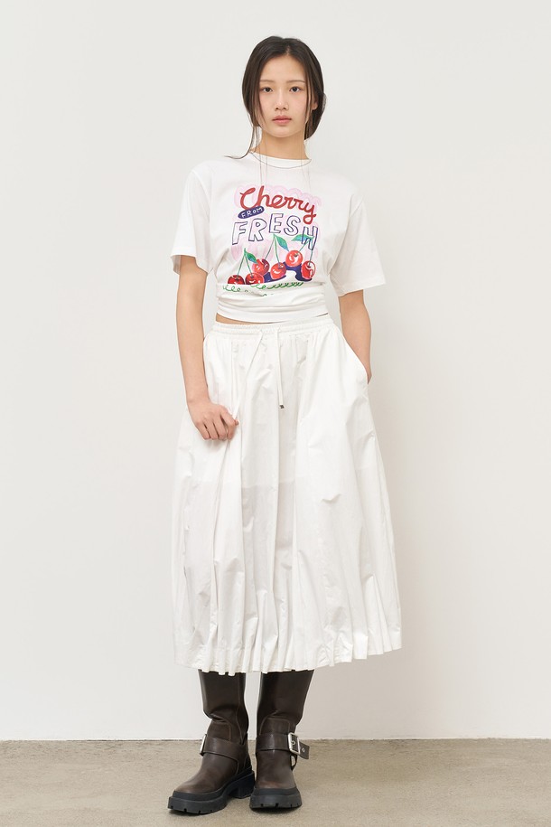 GENERAL IDEA - 반소매 티셔츠 - [25SS] WOMAN 후르츠 루즈핏 반팔티 [WHITE CHERRY] / WBE2L01537
