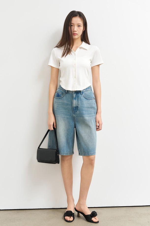 GENERAL IDEA - 셔츠 - [25SS] WOMAN 오픈 카라 리브드 하프 셔츠 [WHITE] / WBE2L03516