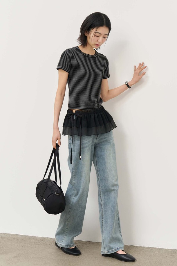 GENERAL IDEA - 스웨터 - [25SS] WOMAN 스트라이프 크루넥 하프 니트 [BLACK] / WBE2L05543
