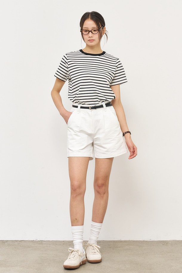 GENERAL IDEA - 반소매 티셔츠 - [25SS] WOMAN 레귤러 스트라이프 반팔티 [WHITE] / WBE2L01542