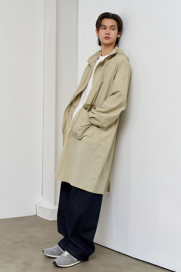 GENERAL IDEA - 아노락/바람막이 - [25SS] UNISEX 유틸리티 롱 사파리 점퍼 [BEIGE] / SBE1U07003