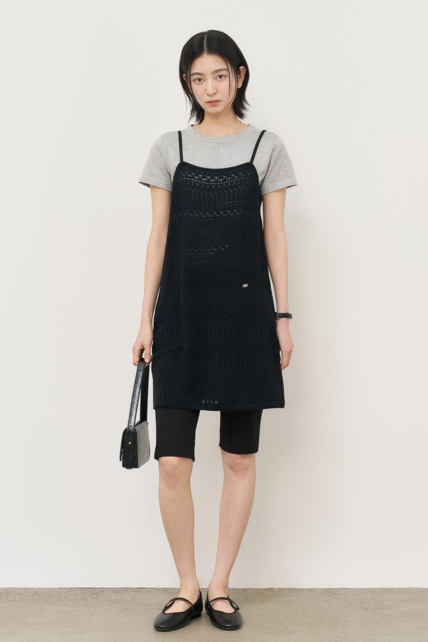 GENERAL IDEA - 민소매 원피스 - [25SS] WOMAN 크로셰 롱 레이어드 니트 탑 [BLACK] / WBE2L05529