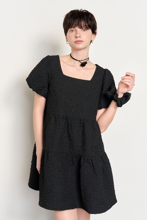 GENERAL IDEA - 반소매 원피스 - [25SS] WOMAN 링클 원피스 스크런치 세트 [BLACK] / WBE2L15503SET