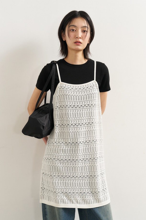 GENERAL IDEA - 민소매 원피스 - [25SS] WOMAN 크로셰 롱 레이어드 니트 탑 [WHITE] / WBE2L05529
