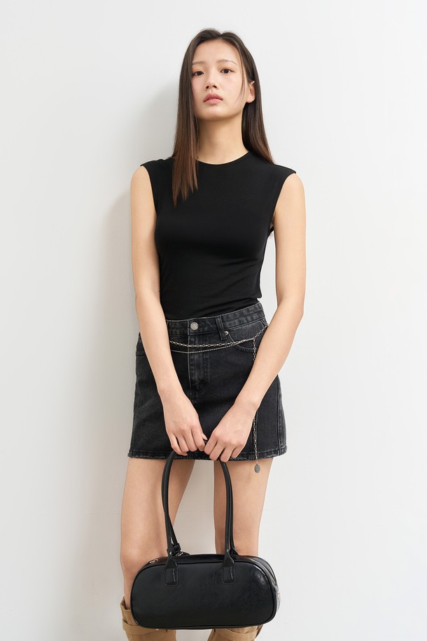 GENERAL IDEA - 민소매티셔츠 - [25SS] WOMAN 아세테이트 크루넥 슬리브리스 [BLACK] / WBE2L01533