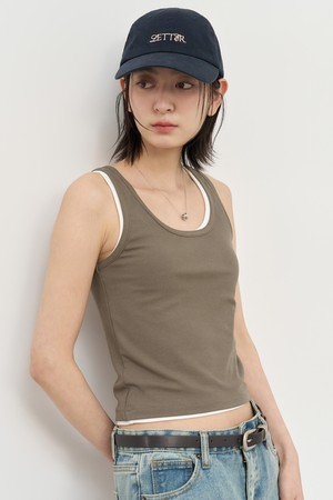 [25SS] WOMAN 솔리드 U넥 슬리브리스 [KHAKI] / WBE2L01517