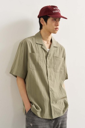 [25SS] MAN 오픈 카라 하프 셔츠 [KHAKI] / SBE2M03008