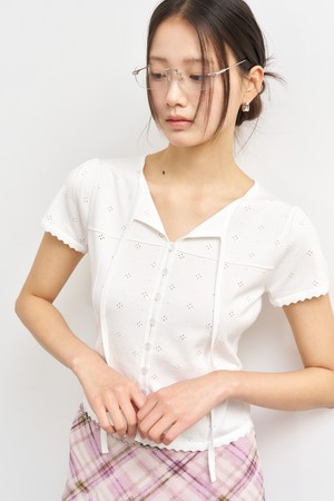 [25SS] WOMAN 펀칭 니트 하프 블라우스 [WHITE] / WBE2L04548