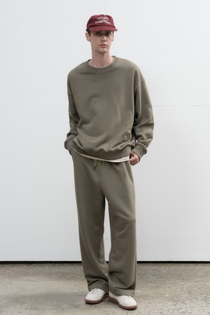 [25FW] UNISEX 코튼 로고 와이드 밴딩 팬츠 [2COL] / SBE3U52003