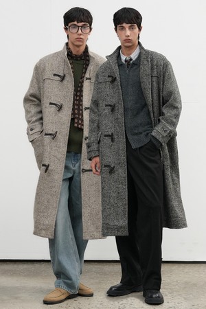 [25FW] MAN 헤링본 하이넥 더플 코트 [2COL] / SBE3M10012