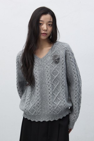 [25FW] WOMAN 스캘럽 케이블 브이넥 풀오버 [2COL] / WBE4L05556