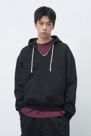 [25FW] UNISEX 스티치 브이넥 스웻 후드티 [3COL] / SBE4U51013M