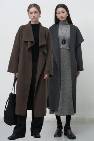 [25FW] WOMAN 핸드메이드 숄카라 롱코트 [2COL] / WBE4L10539