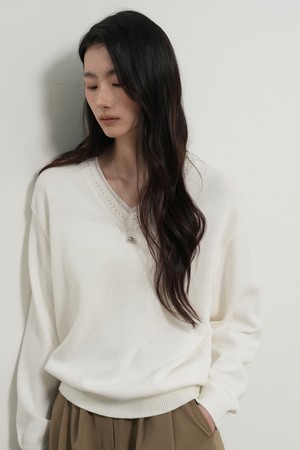 [26SS] WOMAN 코튼 레이어드 브이넥 니트 풀오버 [3COL] / GF1LKP506