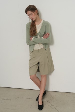 [26SS] WOMAN 플리츠 버뮤다 슬랙스 [3COL] / GF1LPT506