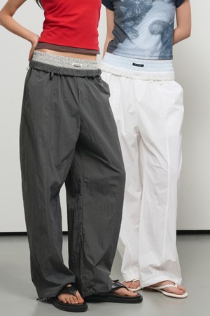 [26SS] WOMAN 레이어드 나일론 밴딩 팬츠 [2COL] / GF2LPT525