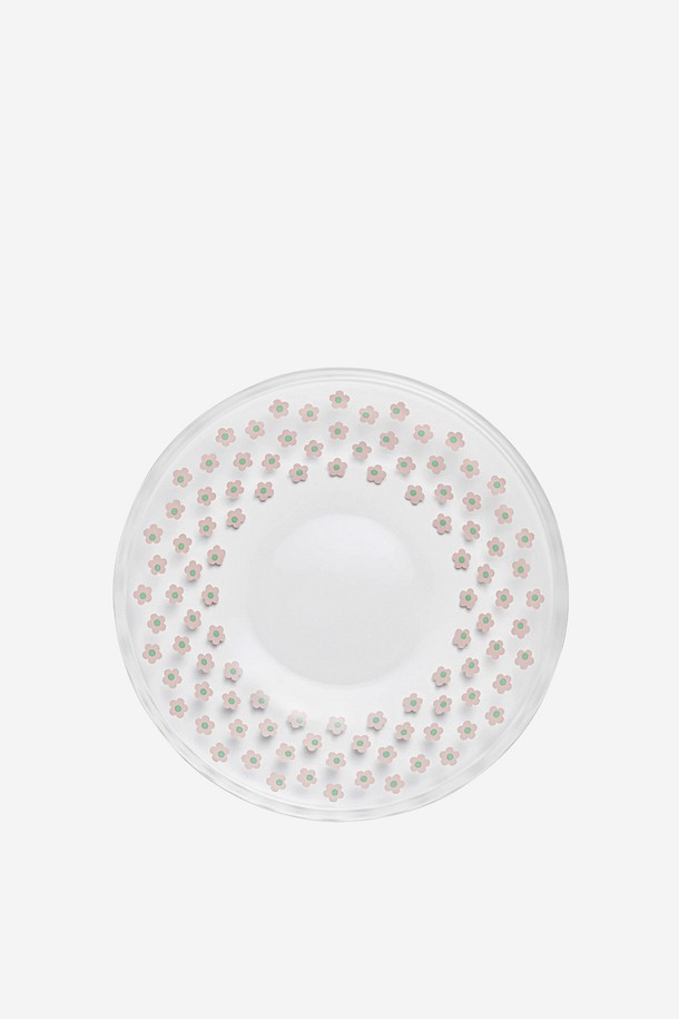 아데리아 플레이트 120 - Primrose (프림로즈)는 레트로 감성을 자극하는 디자인의 플레이트입니다. 소다유리 소재로 제작되었으며, 화이트와 스카이블루 두 가지 색상으로 제공됩니다. 플라워와 동물 패턴, 스트라이프 무늬가 돋보이며, 빈티지하고 플라워 프린트 디자인을 특징으로 합니다. 120mm 크기로 식기, 장식용, 코스터, 소품 트레이 등 다용도로 활용 가능합니다. 식품 안전 소재 사용으로 안심하고 사용할 수 있습니다.
