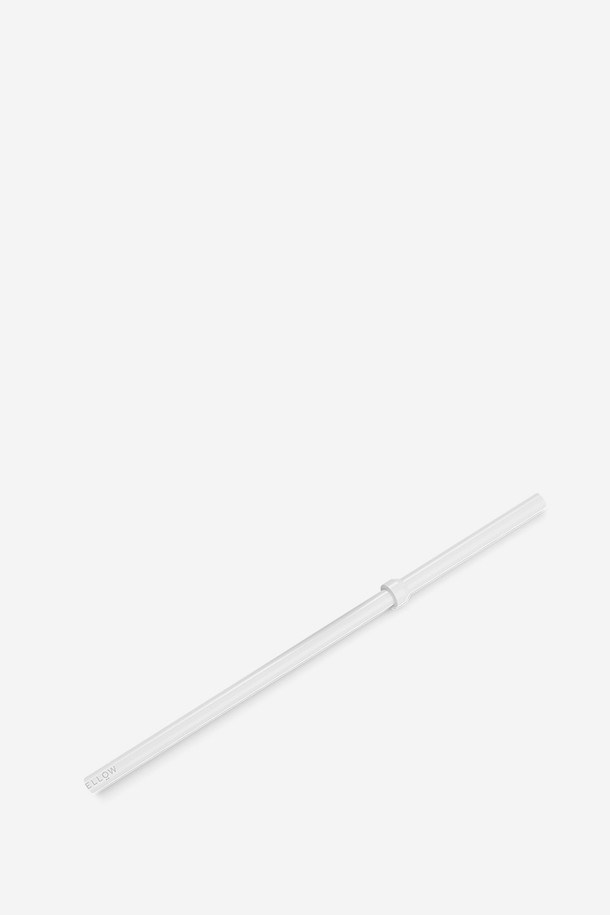 펠로우 카터 콜드 스트로우 20oz - 매트 화이트는 음료를 담을 수 있는 텀블러/보틀입니다. 20oz 용량의 제품으로, 매트 화이트 컬러의 디자인을 가지고 있습니다. 차가운 음료를 즐기기 위한 콜드 스트로우가 포함되어 있습니다.
