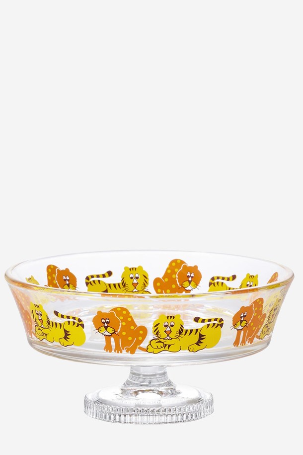 아데리아 셸로 볼 윗 스템 225ml - Zoo Mate는 레트로 & 빈티지 스타일의 유리 그릇입니다. 소다유리로 제작되었으며, 225ml 용량으로 디저트, 과일, 빙수, 아이스크림 등을 담기에 적합합니다. 화이트, 스카이블루, 레드 컬러에 귀여운 동물과 플라워 패턴 디자인이 특징입니다. 스템 받침대 디자인과 동화 같은 프린트가 돋보이며, 식품 접촉 안전성을 갖춘 선물용 패키지로 제공됩니다. 식기 및 장식용으로 활용 가능합니다.
