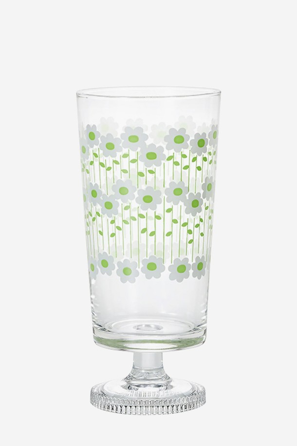 아데리아 텀블러 윗 스템 305ml - 베이비스 브레스는 1970-80년대 디자인을 모티브로 한 레트로 & 빈티지 스타일의 텀블러/유리컵입니다. 소다유리로 제작되었으며, 투명한 유리와 하늘색, 노랑, 주황 색상의 조화가 돋보이는 플라워, 기하학 패턴을 담고 있습니다. 짧은 스템(받침대)과 빈티지 스타일 프린트가 특징이며, 305ml 용량으로 크림소다나 파르페를 담기에 적합합니다. 음료용, 화병용, 장식용으로 다양하게 활용 가능하며, 사이즈는 지름70 x 높이750mm입니다.