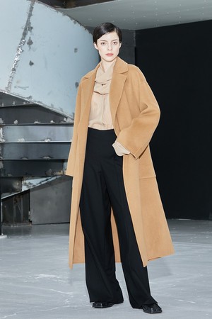 Cashmere out pocket belted coat - camel