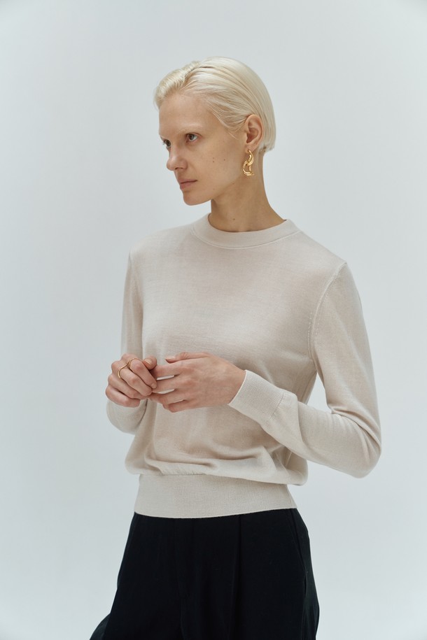 LEHEE - 스웨터 - silk round pullover(ivory)-cashmere 70% + silk 30%-