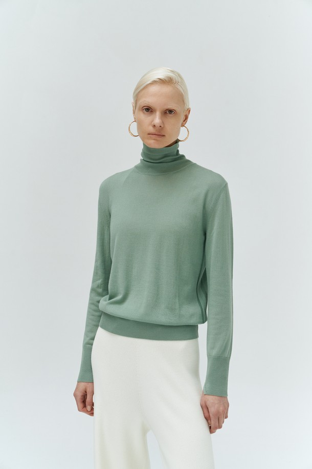 LEHEE - 터틀넥 - tuetle fine pullover(green)- super fine wool 100% -