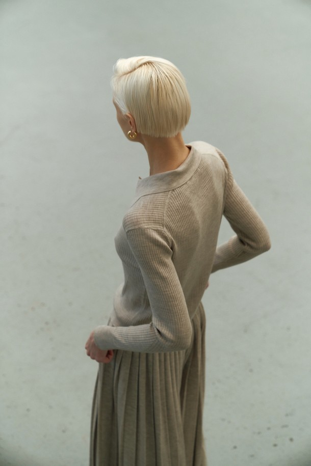 LEHEE - 스웨터 - shirt pullover (beige)  italy wool 100%