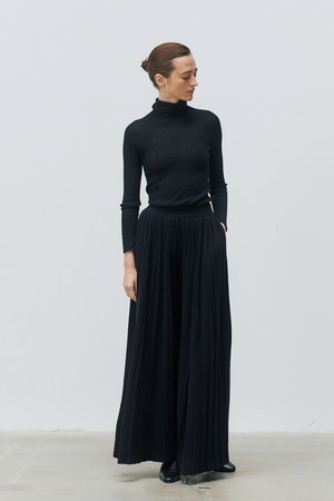 plaets long knit pants (black)