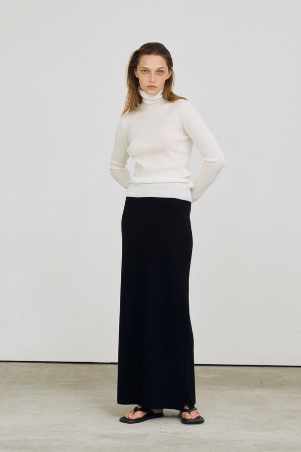 LEHEE - 롱스커트 - super fine long skirt - italy merino wool 100%   (black)