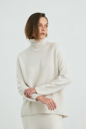 NEW 시그니쳐 turtle neck - italy cashmere 100% (ivory)