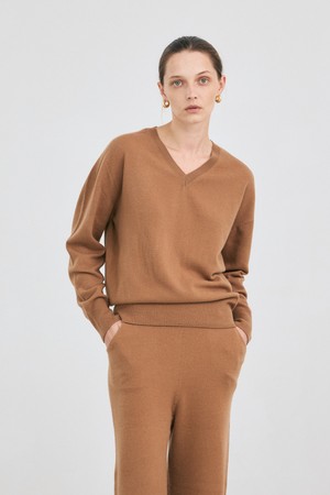 V-neck pullover - italy cashmere 20% (camel)