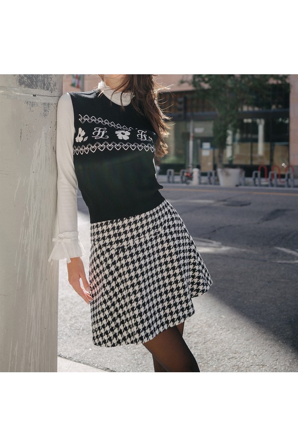 상품 슬라이드 이미지 1