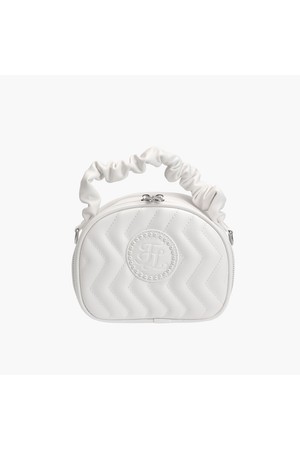 진주 와펜 퀼팅 토트백 (아이보리)_IVORY-a