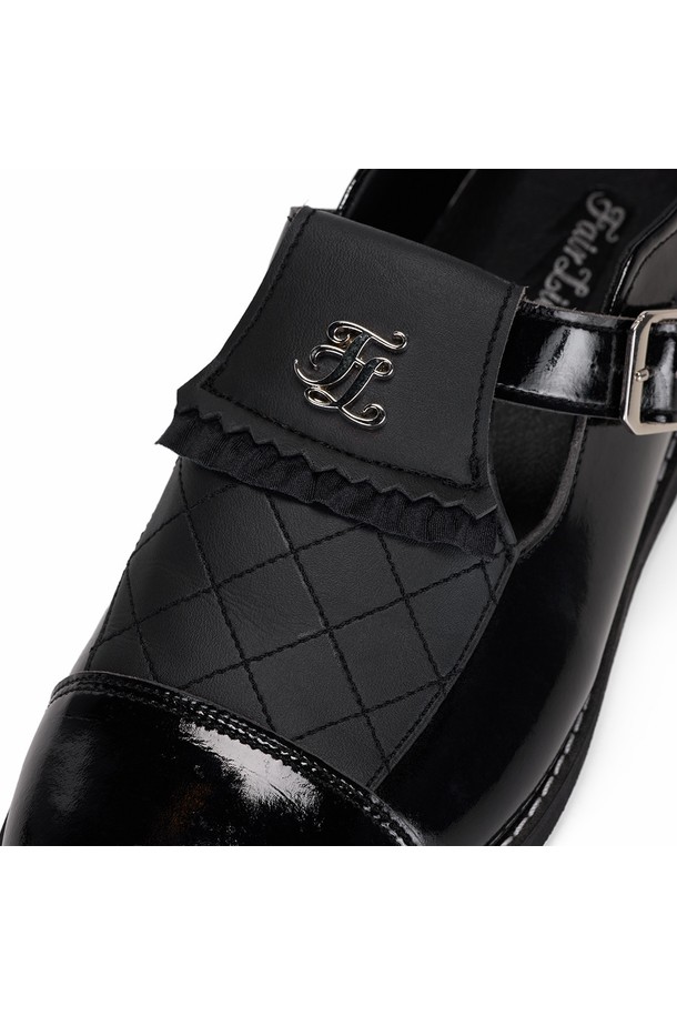 상품 슬라이드 이미지 1