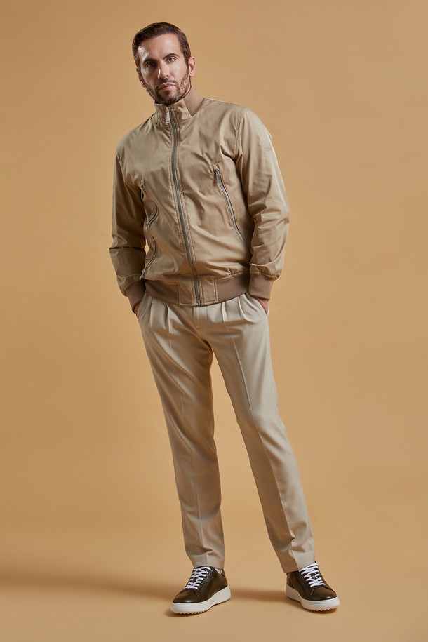 상품 슬라이드 이미지 1