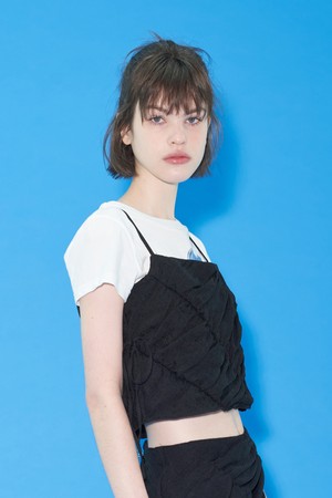 [22SS SUMMER] RIBBON SHIRRING TOP (BLACK)