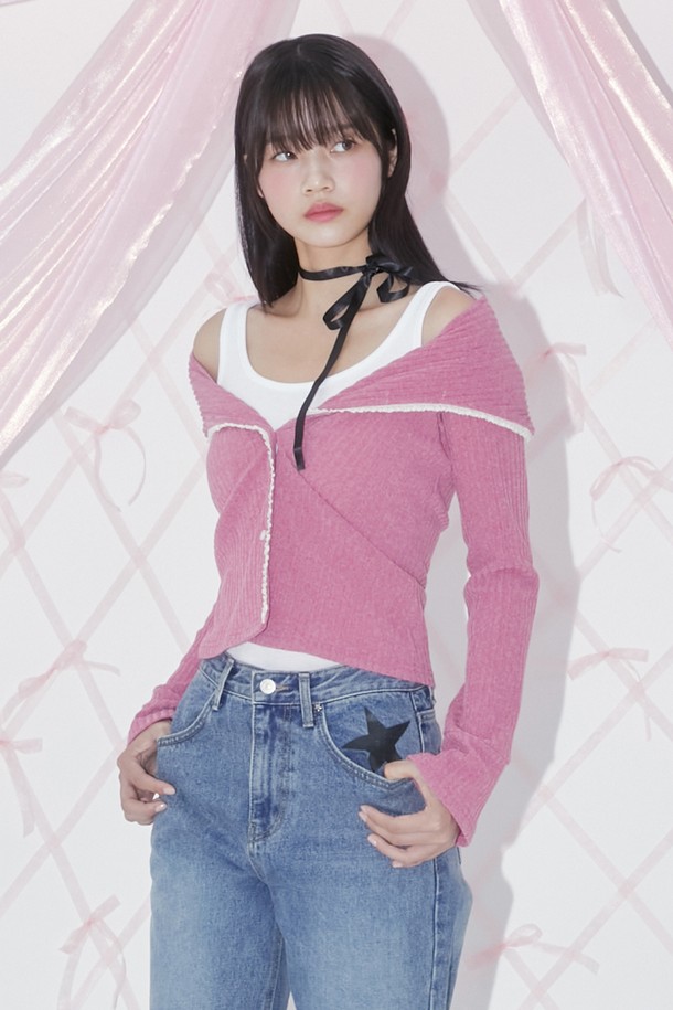 MARGARIN FINGERS - 가디건 - [23WINTER] LACE OFF-SHOULDER CARDIGAN (PINK)