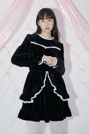 [23WINTER] FRILL VELVET ONE-PIECE (BLACK)